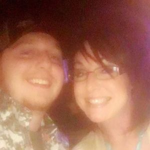 Meet your Posher, Logan